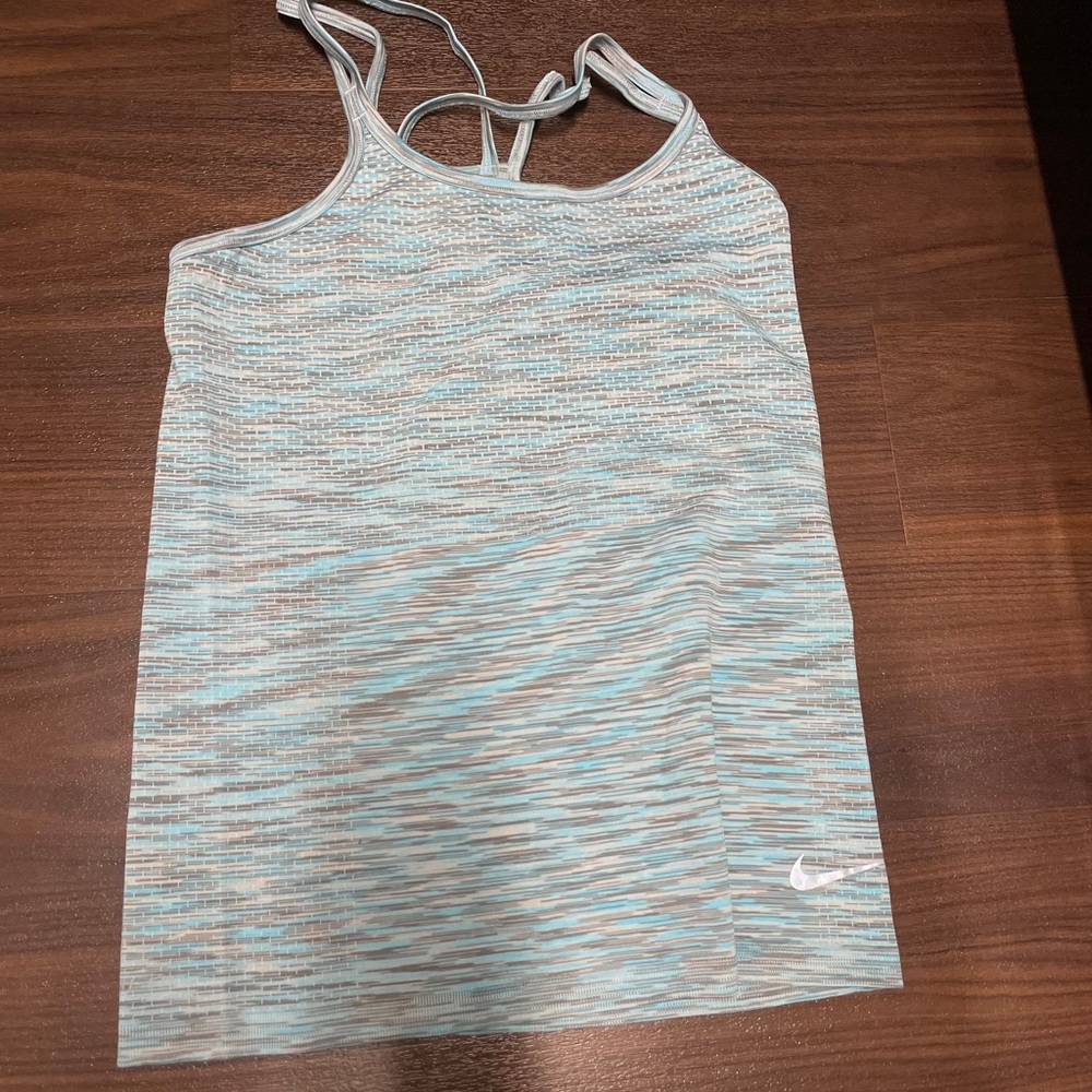 Multicolored workout tank top from Nike.